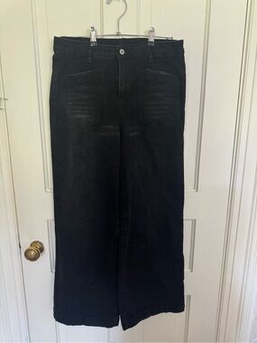 Black Cropped Wide-Leg Jeans - Women